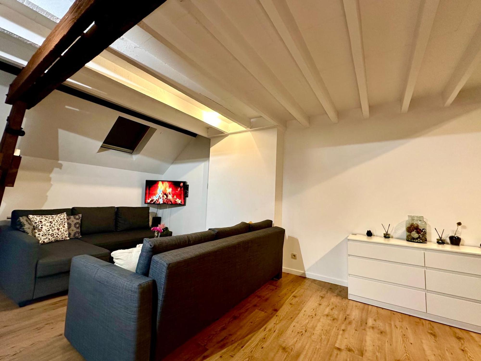 Luxury Centrum By Rikas Apartment